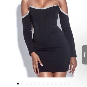 Annika Black Off Shoulder dress from Miss Circle